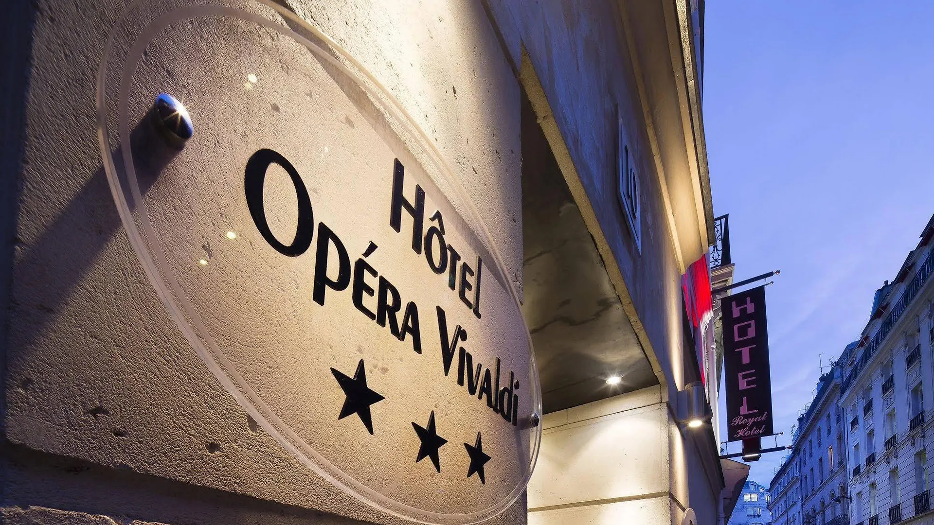 Hotel 10 Opéra By Happyculture 3*