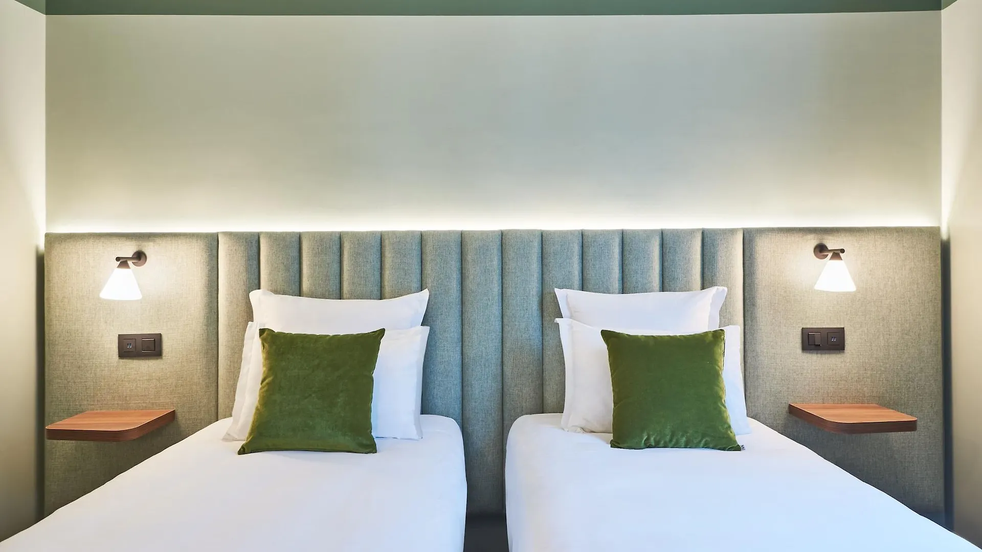 Hotel 10 Opéra By Happyculture Parigi
